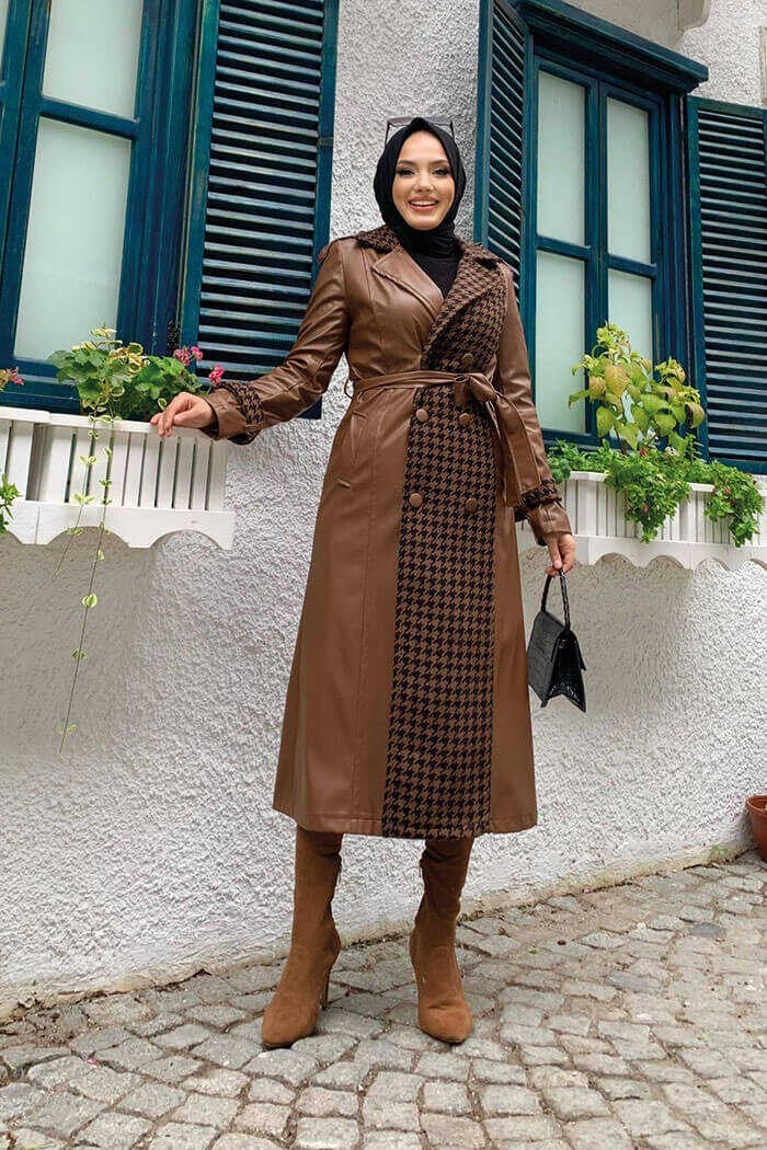Bym Fashion 7530 Plaid Leather Cap Brown - Image 1