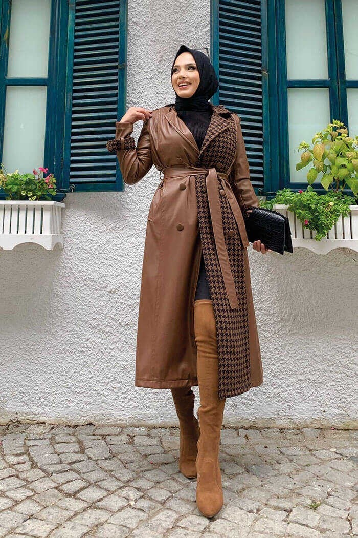 Bym Fashion 7530 Plaid Leather Cap Brown - Image 3