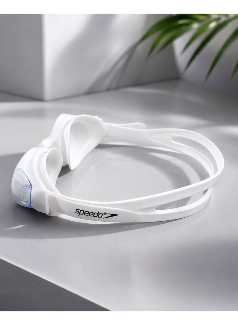 speedo Professional swimming goggles for adults and teenagers with anti-fog lenses and UV protection, including a storage case and extra ear tips. - Image 2
