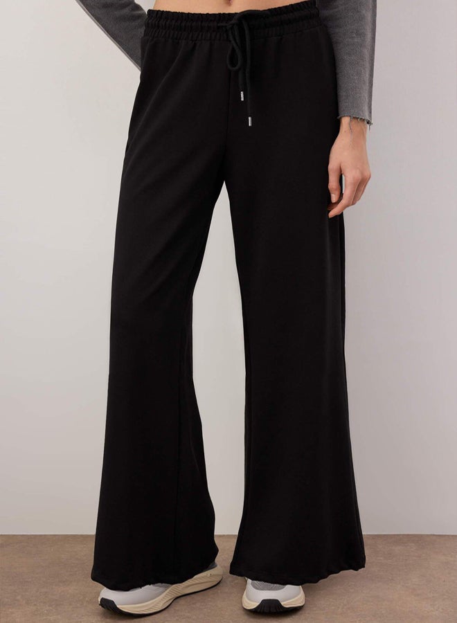trendyol Black Wide Leg Thin Knitted Sports Sweatpants - Image 4