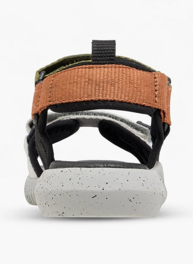 جونيورز صنادل أولاد بحزام سادة بإغلاق لاصق