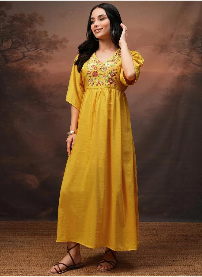 Vishudh Vishudh Women Embroidered V Neck A-Line Maxi Dress