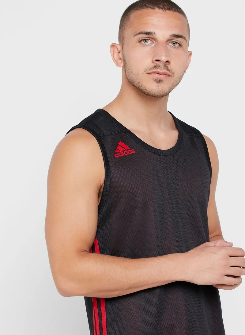 اديداس تيشيرت كت يلبس عالوجهين من مجموعة اديداس ريدي