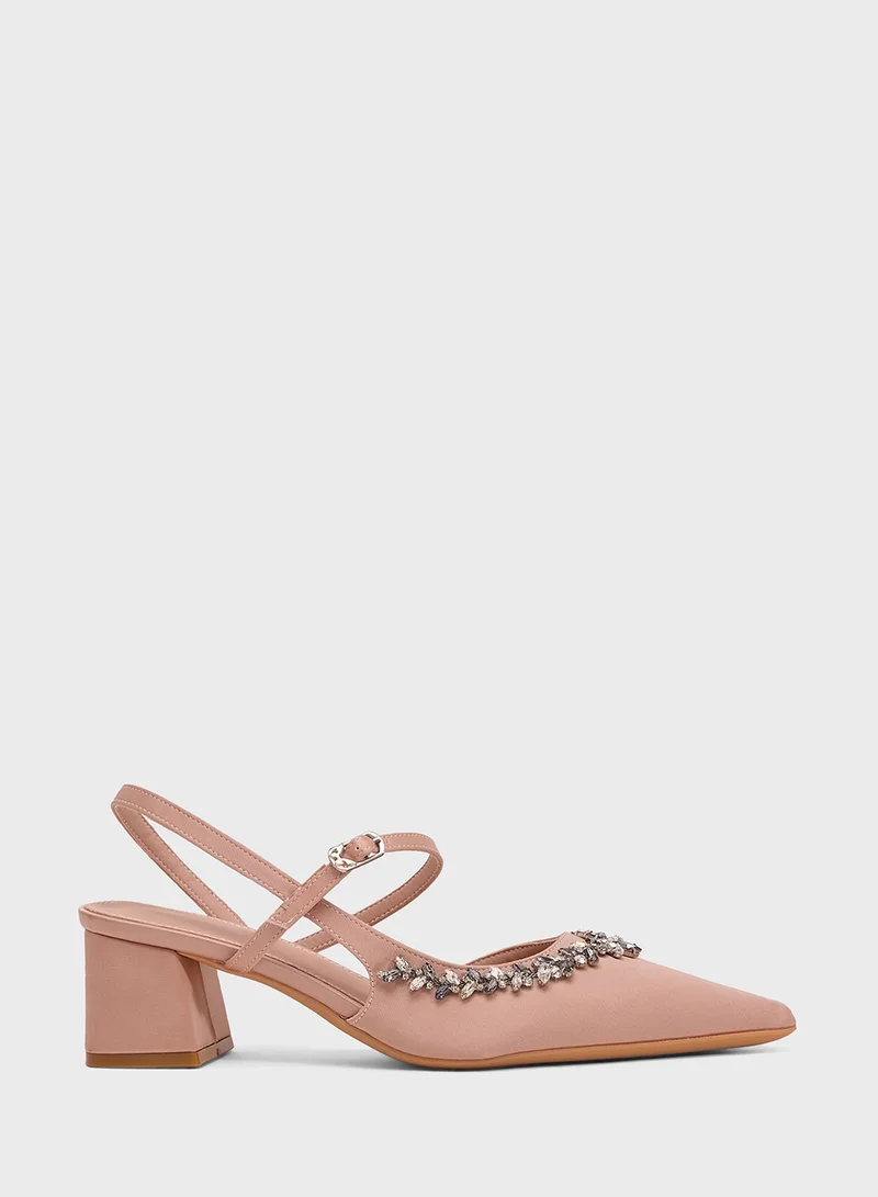 Khizana Mid Heel Embellished Pump