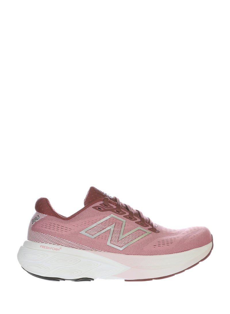 New Balance 880  - Image 1