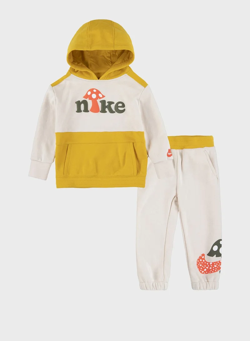 Nike Infant Forest Foragers Set