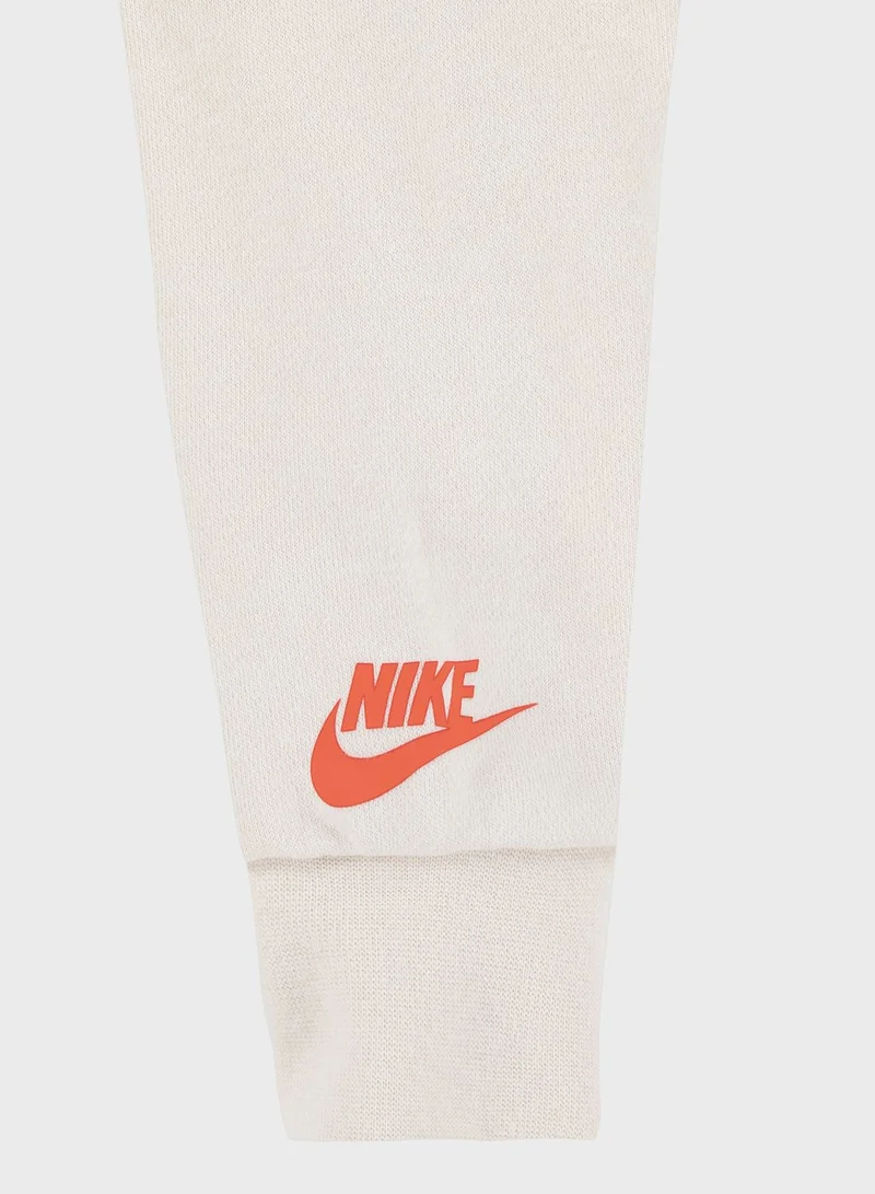 Nike Infant Forest Foragers Set