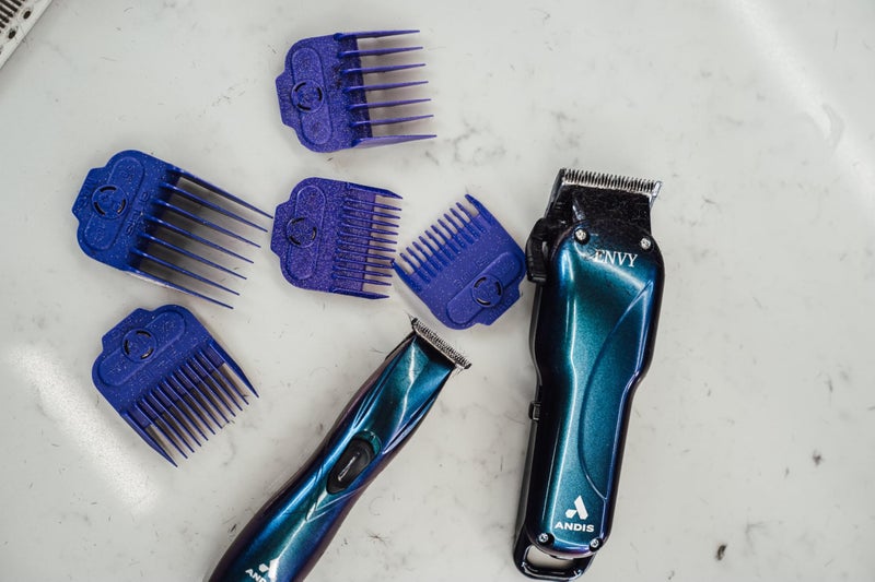 Andis 560980 Limited Edition Galaxy Envy Li Cordless Clipper & Slimline Pro Cordless Beard Trimmer Combo Hair Cutting Kit - Image 3