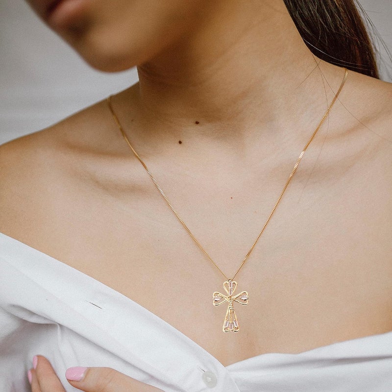 LLIYSOUN Cross Pendant Necklace for Women Jewelry Gold Cross Necklaces Gifts for Women Girl Cross Necklace Minimalist Trendy Jewelry Valentines Day Gifts - Image 2