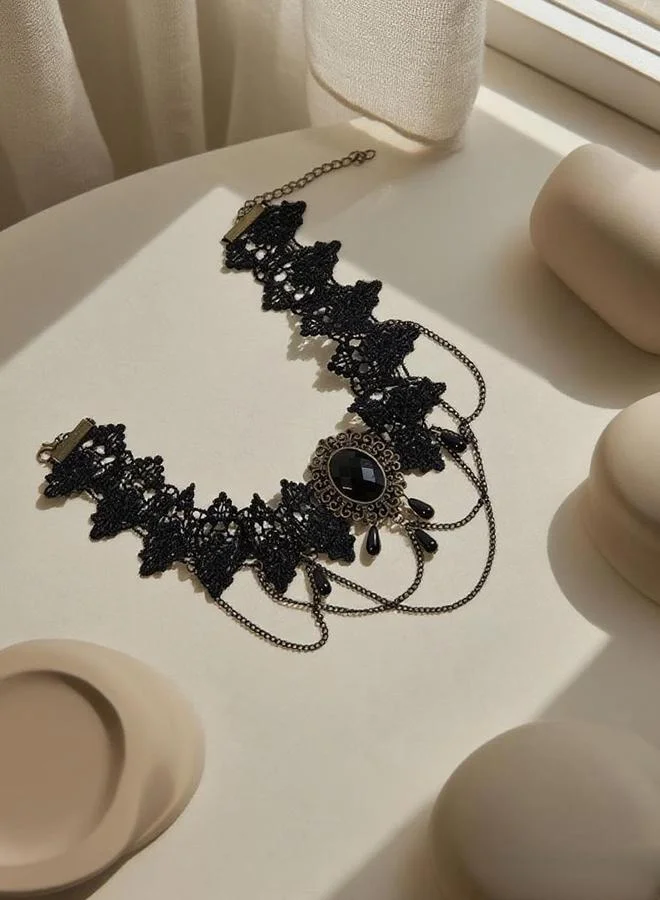 تايك تو Lace Choker Necklace