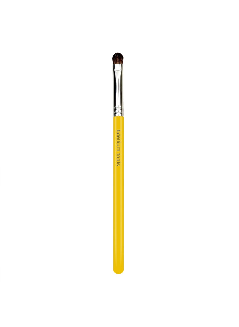 Bdellium Tools Bdellium Tools Professional Makeup Brush - Studio Series 772 Small Shader - With Mix of Soft Natural and Synthetic Fibers, For Precise & Quick Shading (Yellow, 1pc) 