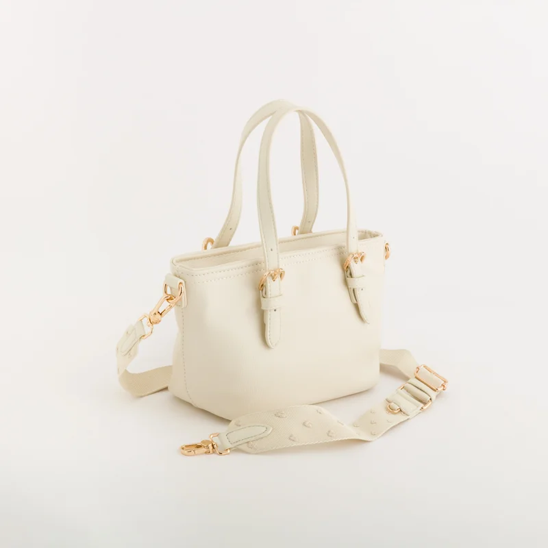 CARPISA Women's Handbag Dalia V3 Butter