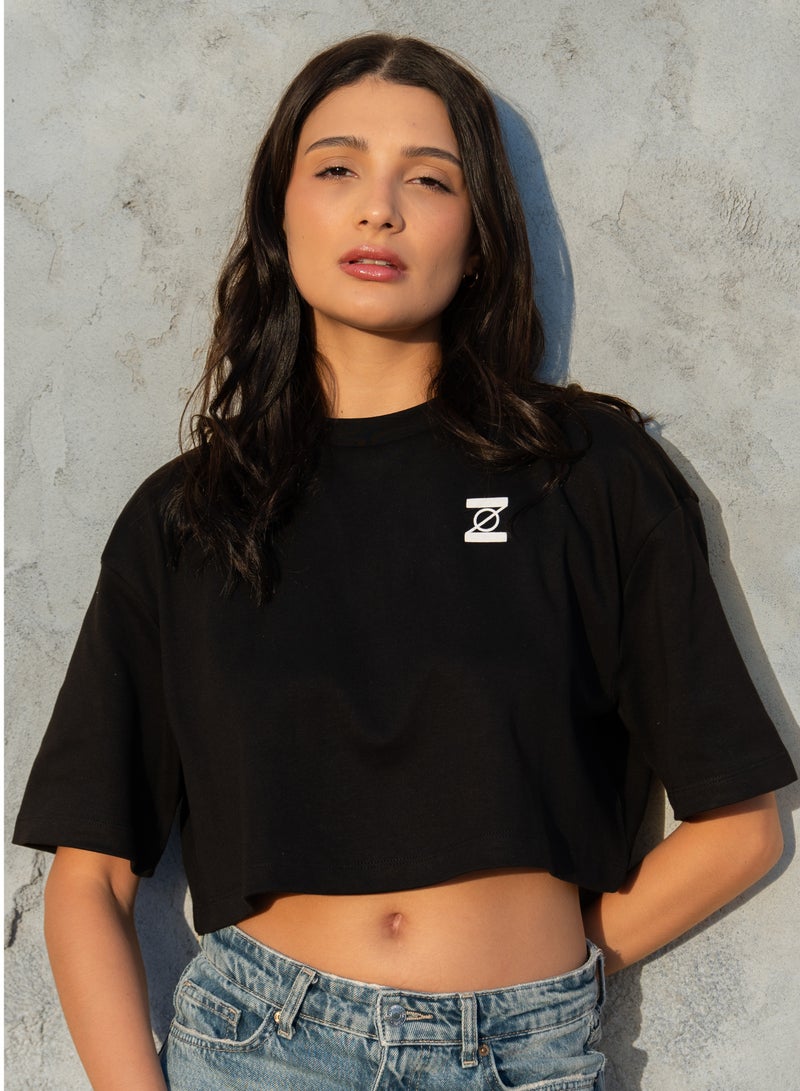 ZTOIQ Women's Premium Tapestry Applique Oversized Crop Top - High-Quality Streetwear - Image 2