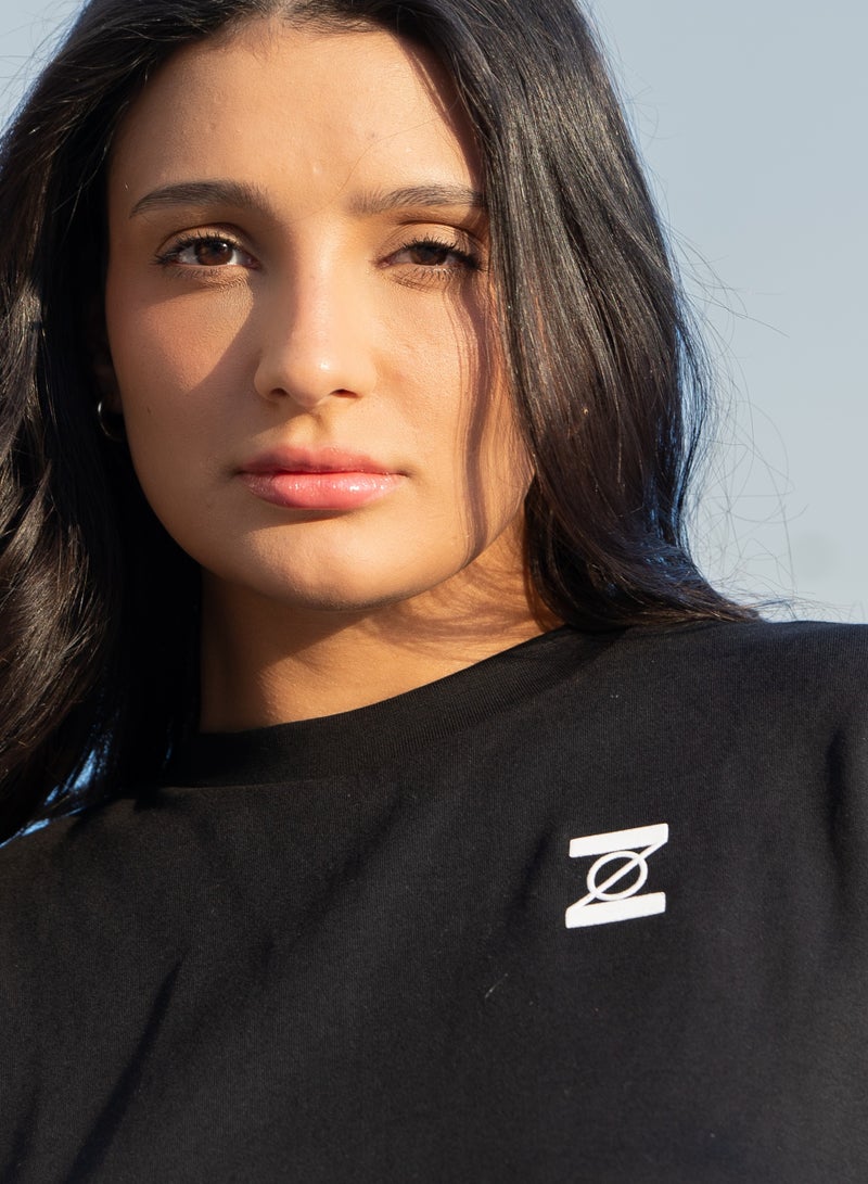 ZTOIQ Women's Premium Tapestry Applique Oversized Crop Top - High-Quality Streetwear - Image 3