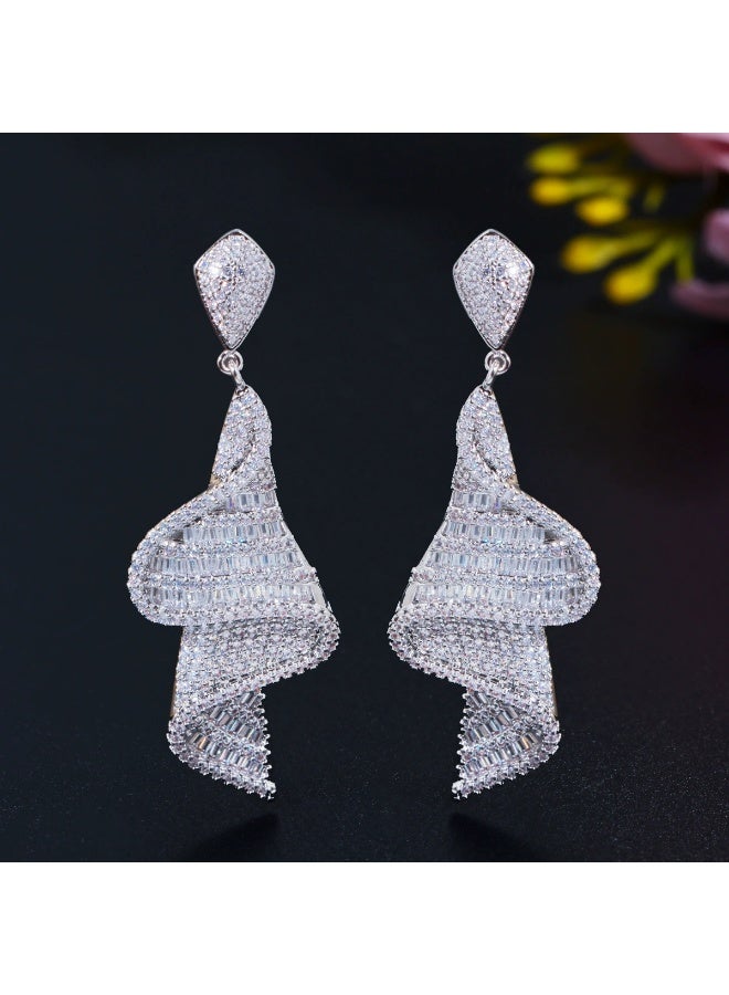 Ciara S925 Silver Needle European and American Geometric Spiral Earrings Shine with Micro Inlaid Zircon, Small and Unique Long Earrings and Earrings - Image 1