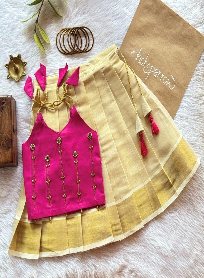 Picksparrow طقم ليهينغا تشولي تقليدي من القطن والحرير للبنات الصغيرات من بيكسبارو، مطرز يدويًا بالأحجار (لون راني الوردي، من 0 إلى 6 أشهر) - Image 2