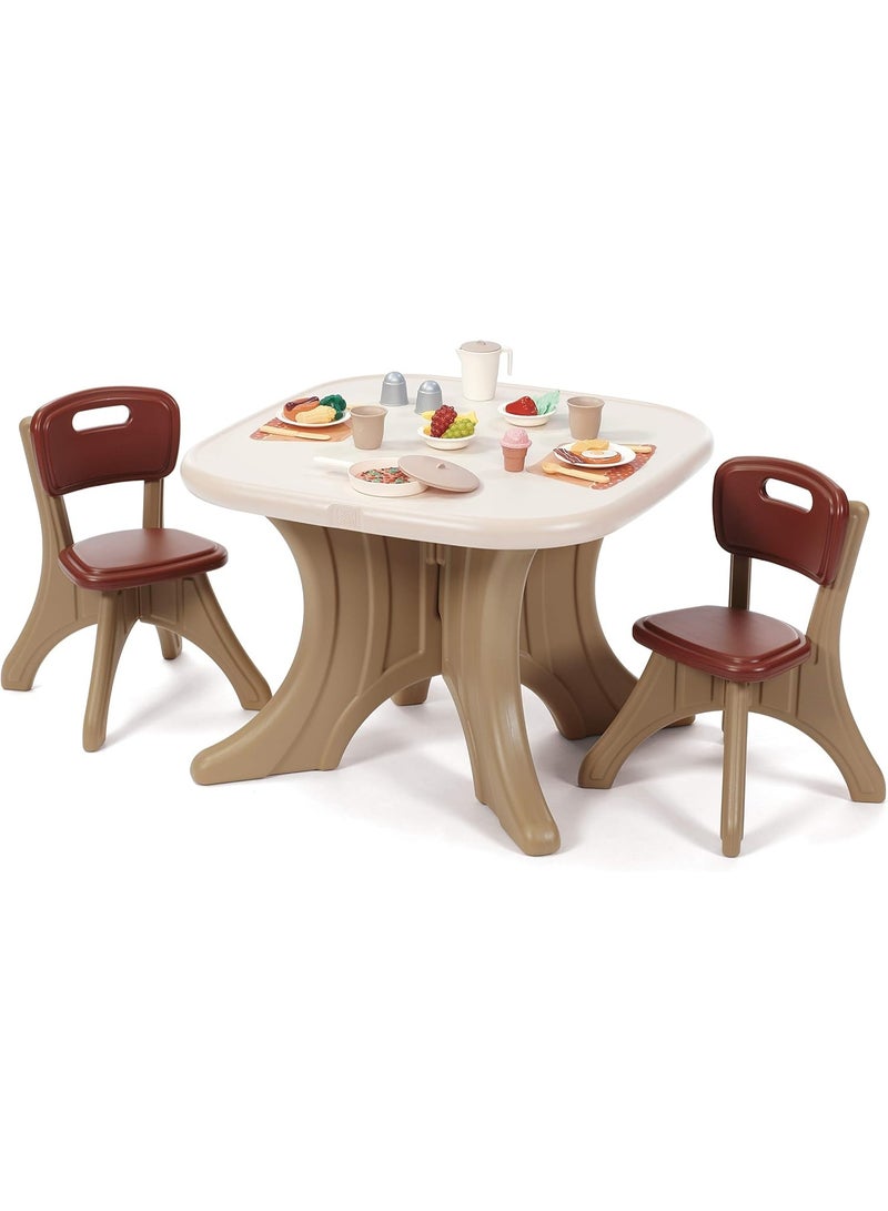 ستيب2 طقم طاولة وكراسي للأطفال بتصميم كلاسيكي - Image 1