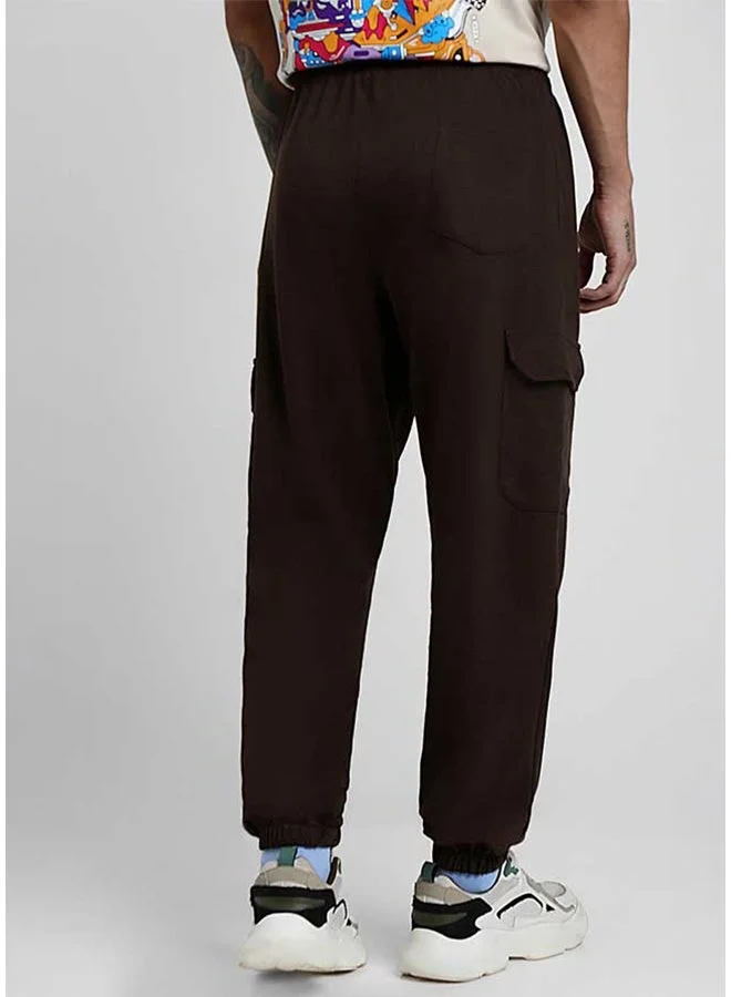 فيردو بنطلون رياضي فيردو قطن خالص بخصر متوسط وجيوب بخمسة جيوب للرجال بلون بني