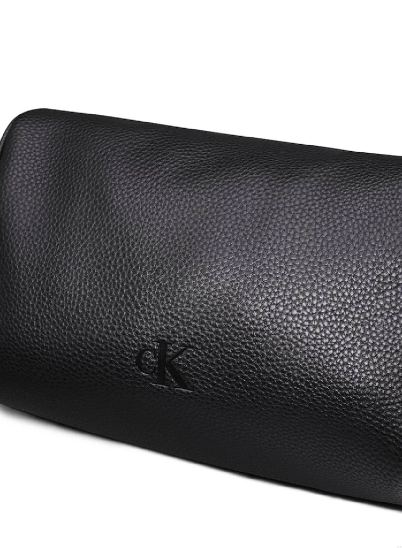 Calvin Klein Jeans Men's Wash Bag, Black - faux leather