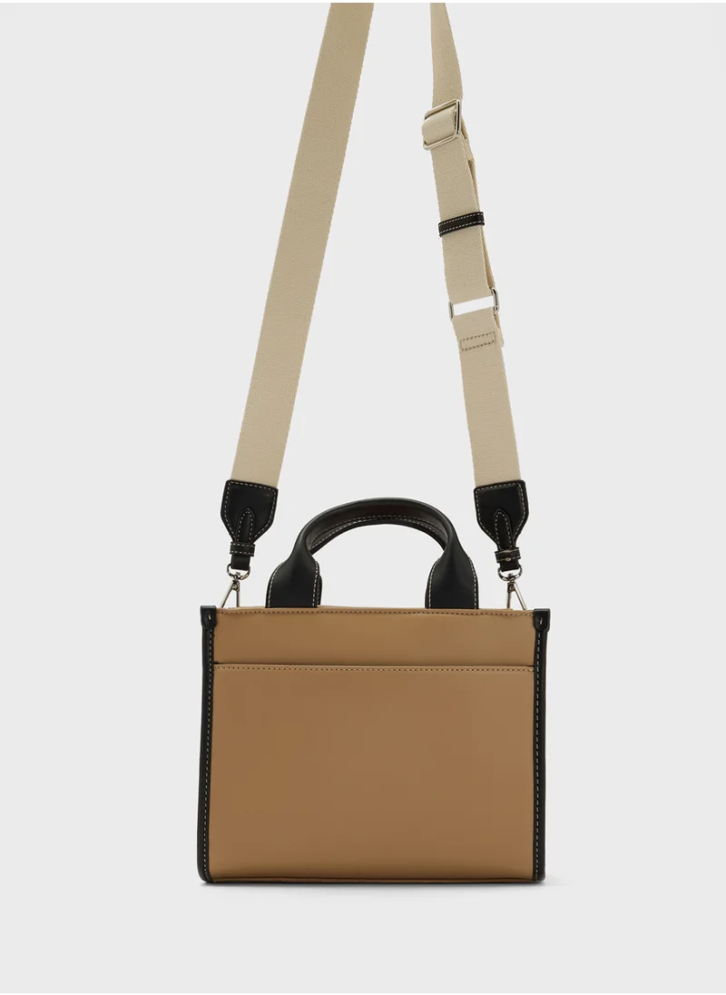 دكني Logo Hadlee Tote