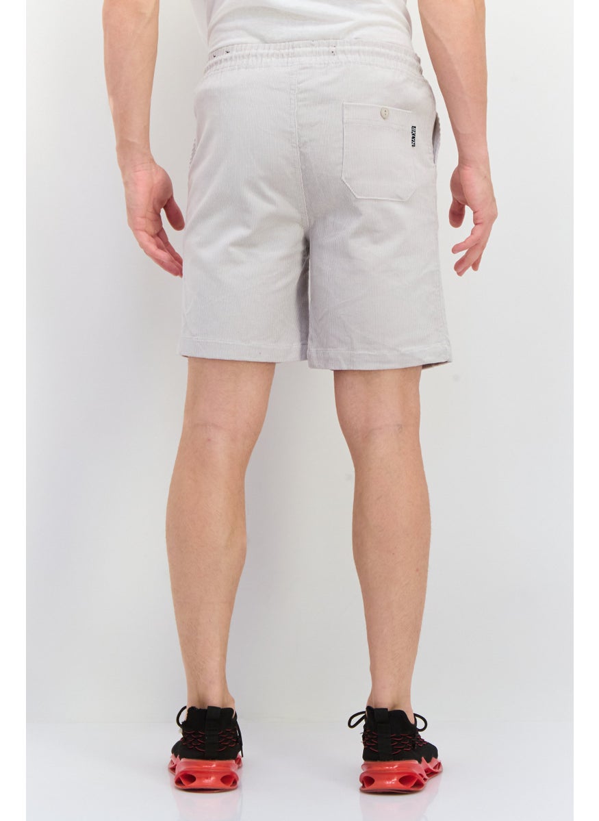 Men Drawstring Brand Logo Basic Short, Light Grey - pzsku/ZF5B0697DB23F7348622AZ/45/_/1738161359/63f1cb2d-2ad3-40dd-bbde-f2be928afa2b