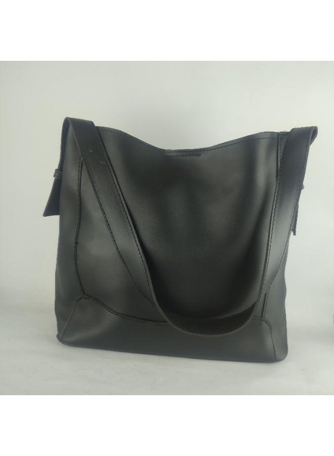 Women's handbag for travel and trips, black - Image 3