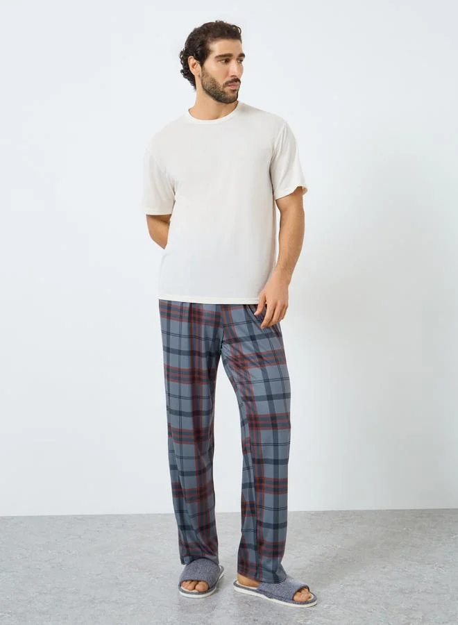 Styli Men Relaxed Fit Solid T-Shirt and Checked Pyjama Set