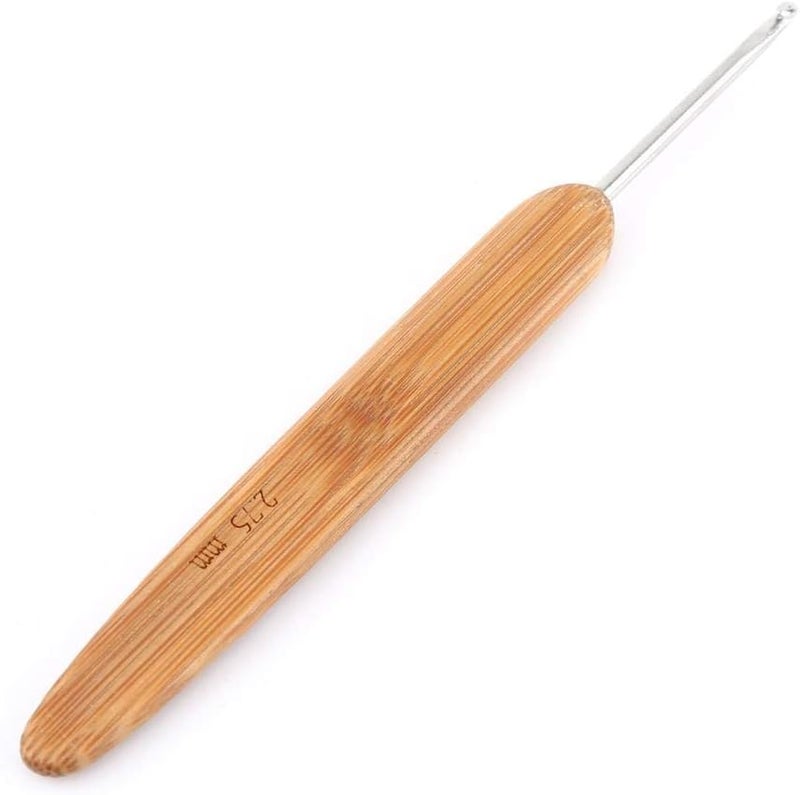 woobles Weaving Tools Kit, Bamboo Crochet Hooks Sweater Needle 20PCs Crochet Needles for Beginner and Professional - Image 5