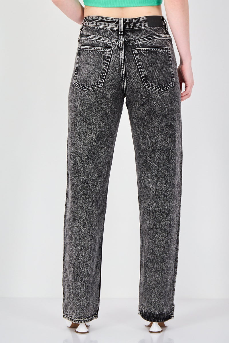 MONKI Women Straight Fit Washed Non Stretchable Jeans, Black - Image 2