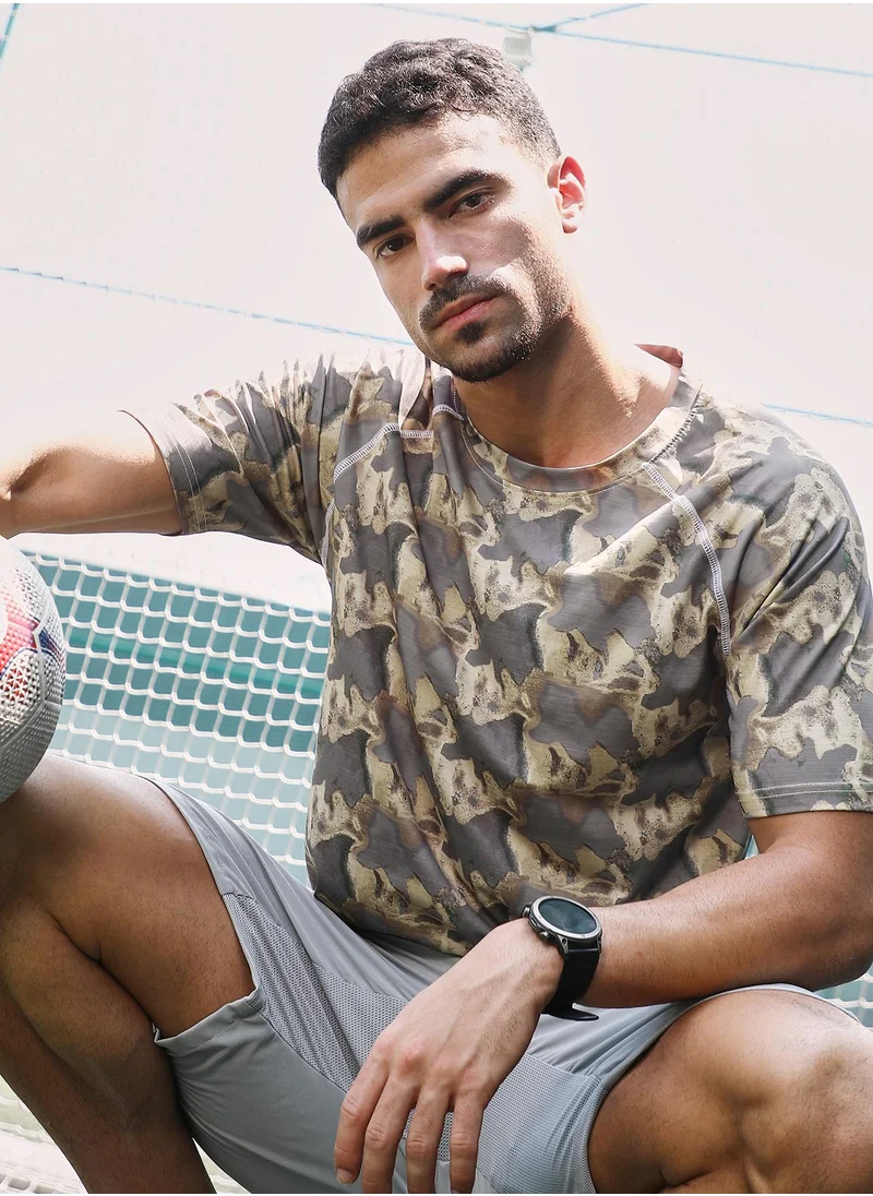 Campus Sutra Campus Sutra Men's Coin Grey & Ash Brown Flow-Lined Activewear T-Shirt For Casual Wear | Crew Neck | Short Sleeves | Jersey T-Shirt Crafted With Comfort Fit For Everyday Wear
