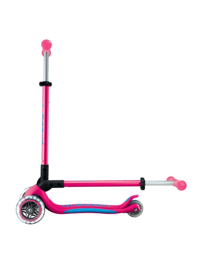 GLOBBER سكوتر أطفال قابل للتعديل وقابل للطي من بريمو بلس مع أضواء LED - سكوتر ثلاثي العجلات - فوشيا وأزرق - Image 5