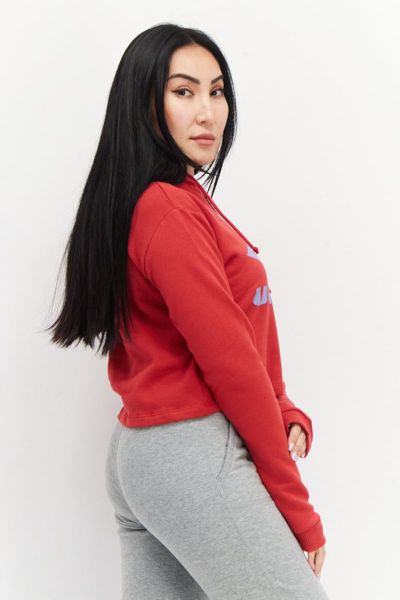 umbro سويت شيرت قصير مزين برسومات مع غطاء رأس للنساء، مجموعة حمراء - Image 4