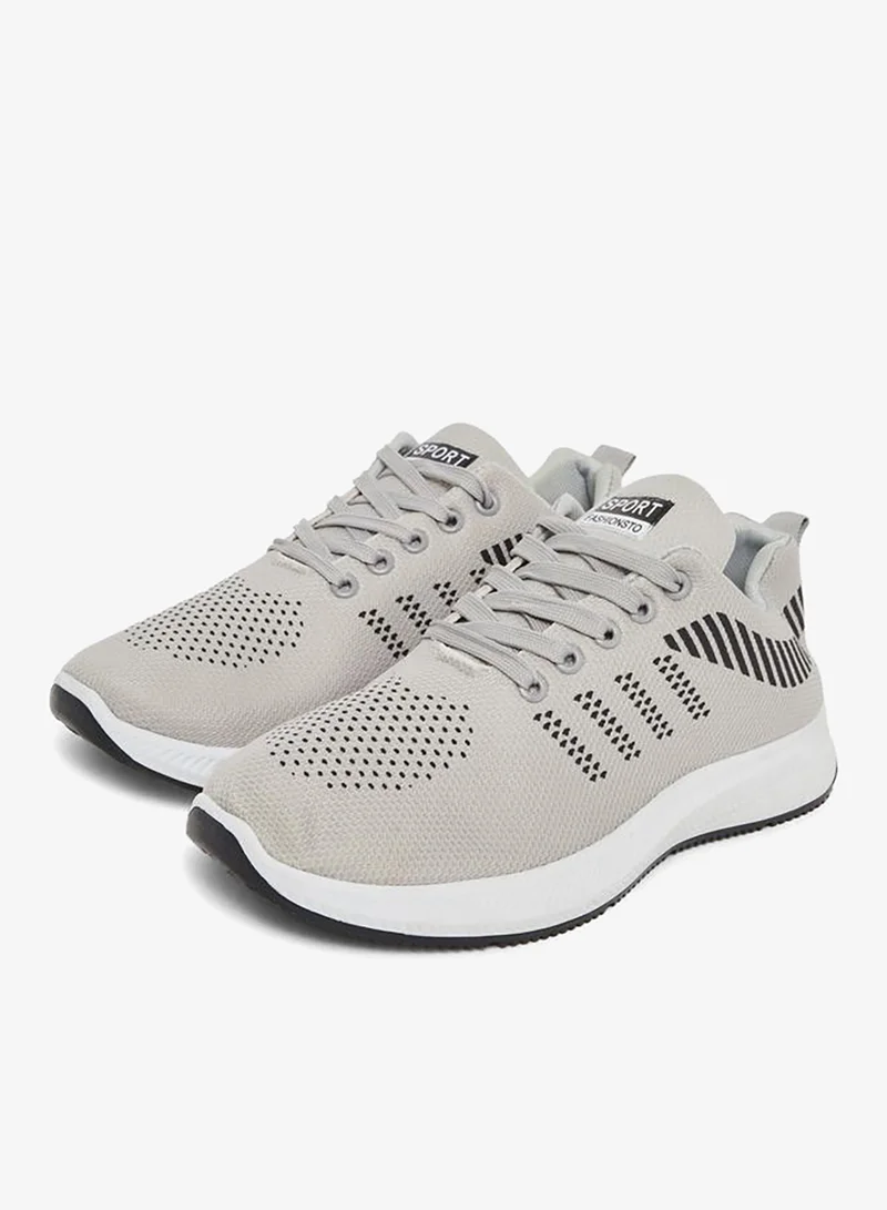 ستايلي اكتيف سنيكرز برباط وتفاصيل مطبوعة