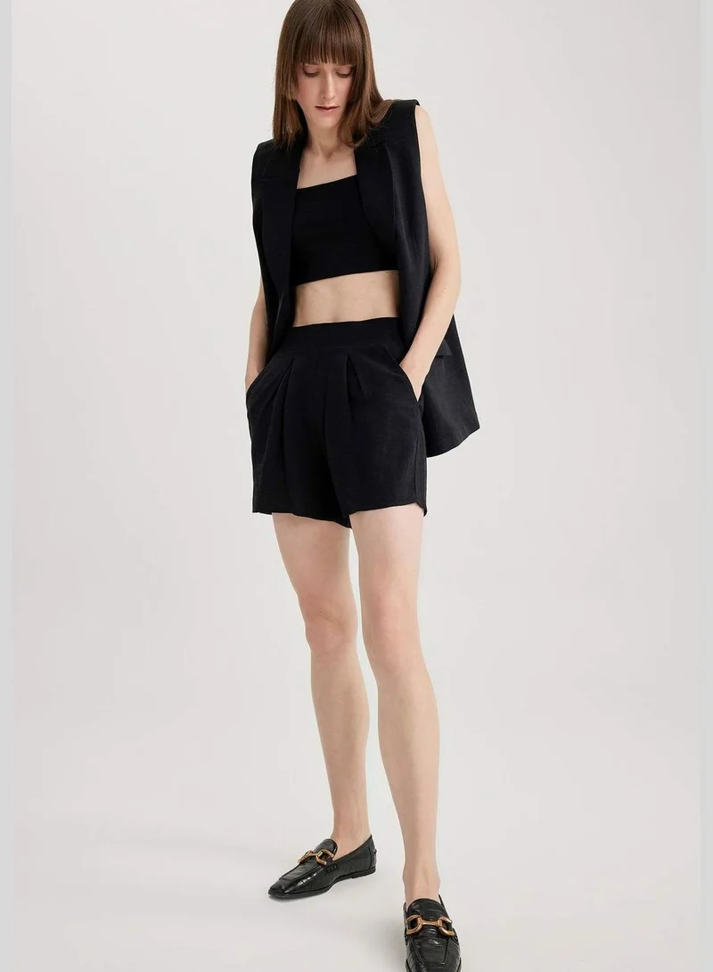 ديفاكتو Woman Woven Short