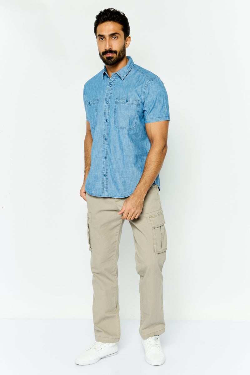 GAP قميص رجالي عادي بقصة مريحة بأكمام قصيرة، أزرق - Image 3