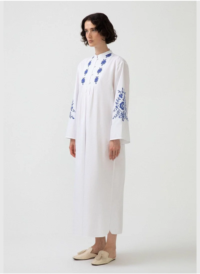 Touche EMBROIDED DRESS WITH NECKBAND