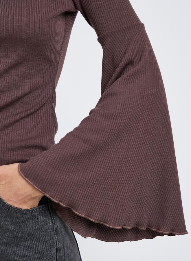 Styli Brown Ribbed Knit Flared Sleeve Top - Image 4