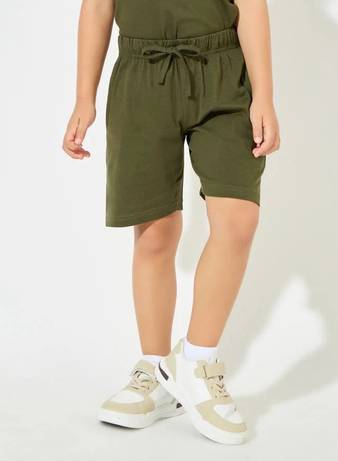 Styli Solid Round Neck T-Shirt & Shorts Set