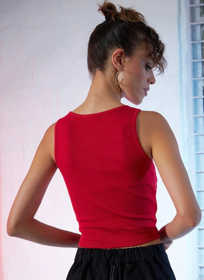 ساسافراس Red Cotton Crop Tank Top for Women