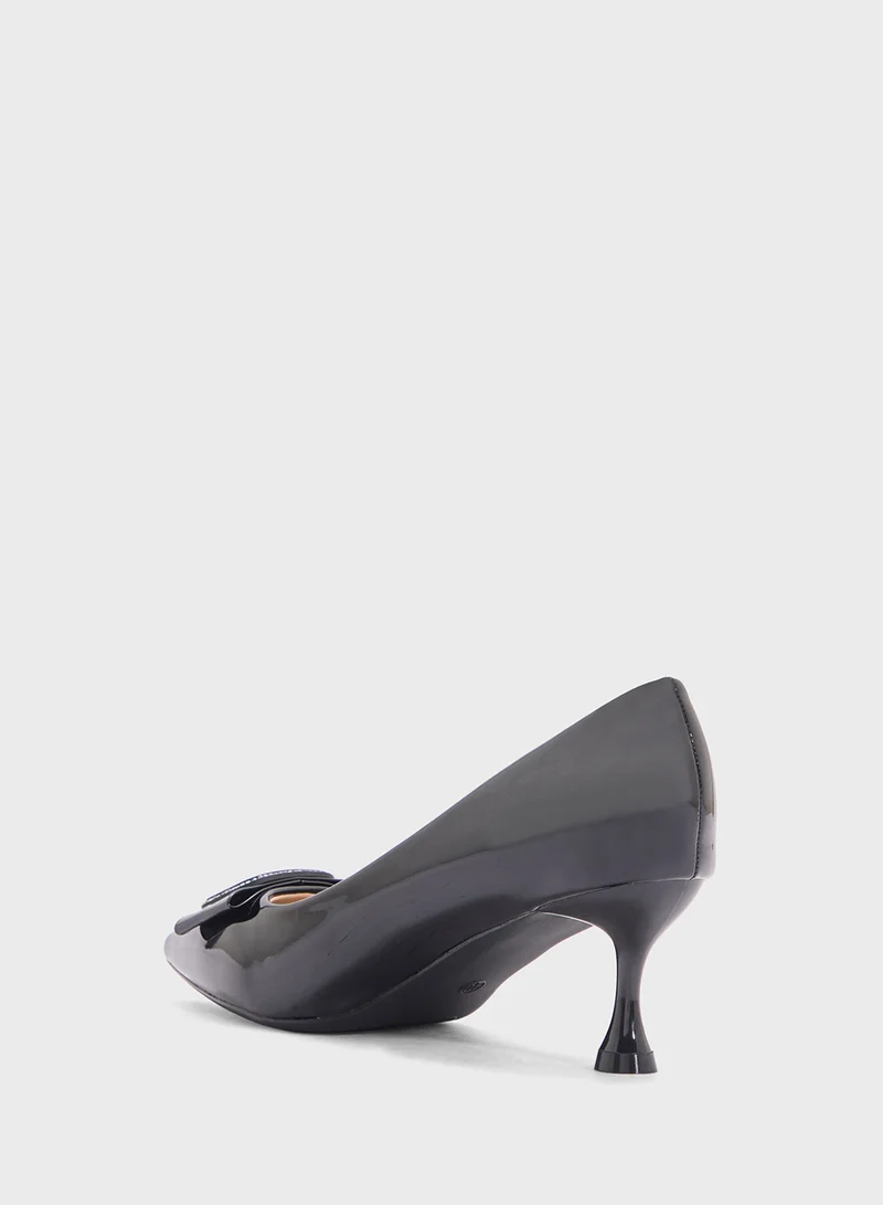 SD.Felano Mid Heeled Pointed Pump