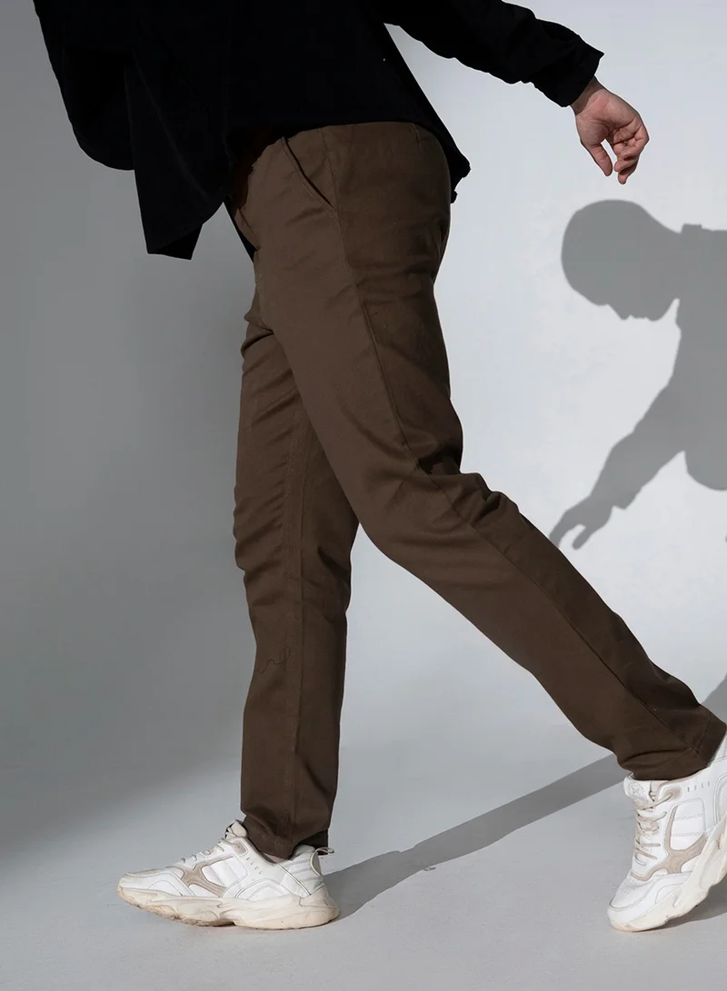 Hubberholme Brown Slim Fit Solid Chinos for Men