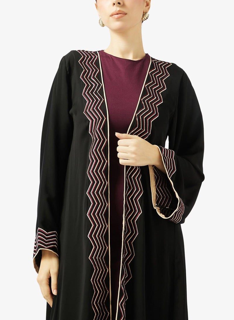 hayas closet Zig Zag Embroidered Open Front V Neck Abaya - Image 4
