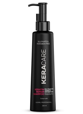 Godrej Professional Keracare Repair Shampoo Enriched With Grapesseed Oil 250ml - pzsku/ZF5C6933F1B2DB78FBE92Z/45/1746228444/7742bb04-e60b-44e5-9975-7c61362a8138
