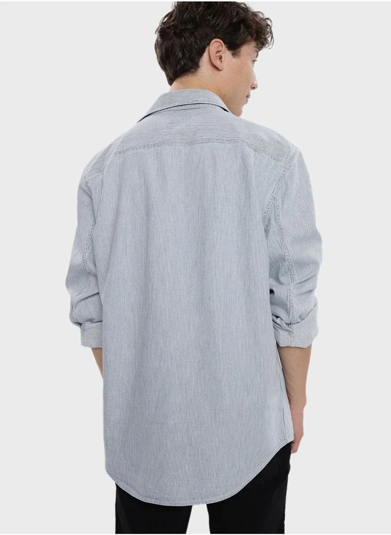 American Eagle Striped Classic Fit Denim Shirt