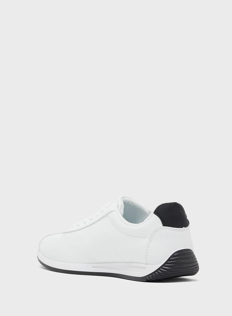 Seventy Five Casual Sneakers