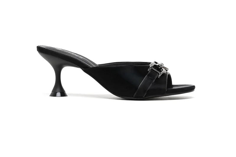 Cuple open-toe heeled mules