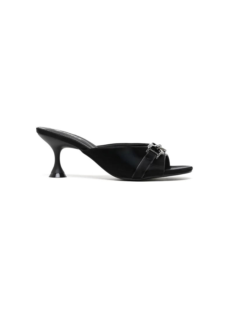 Cuple open-toe heeled mules
