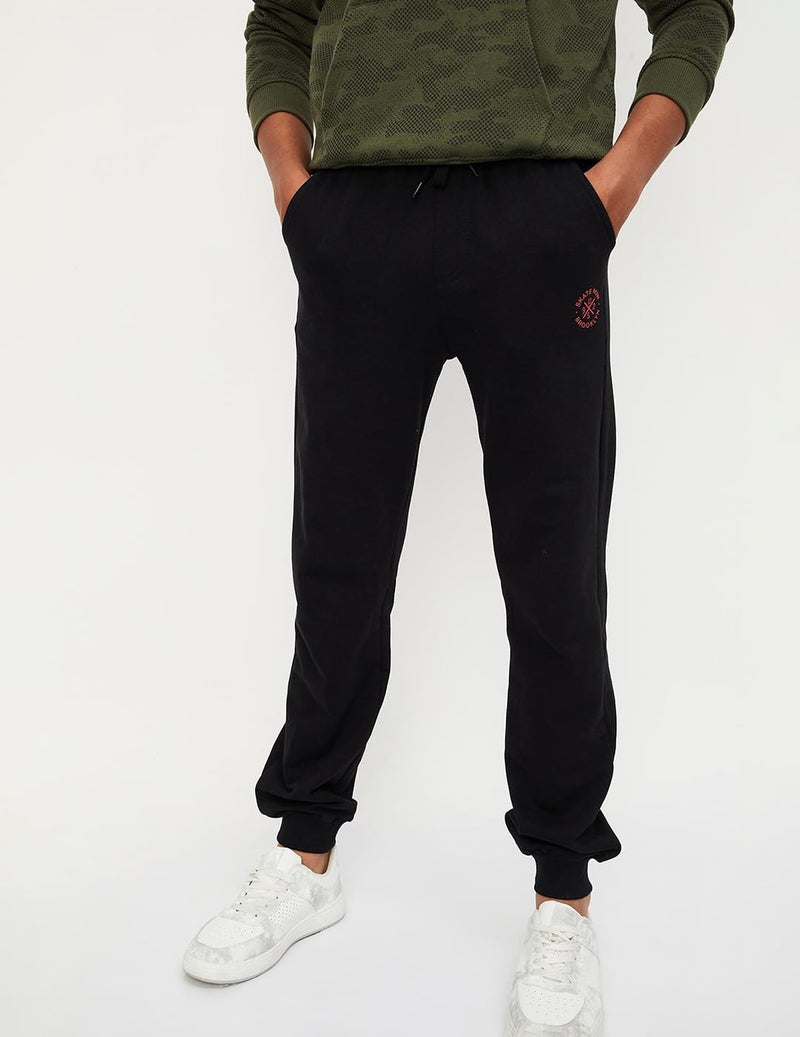 Max Boys Mid Rise Solid Elasticated Joggers (S24Fct72Black)_15-16Y - Image 3