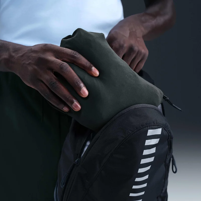 Nike Green Men's Unlimited Water-Repellent Hoodie for Men | Best Price UAE