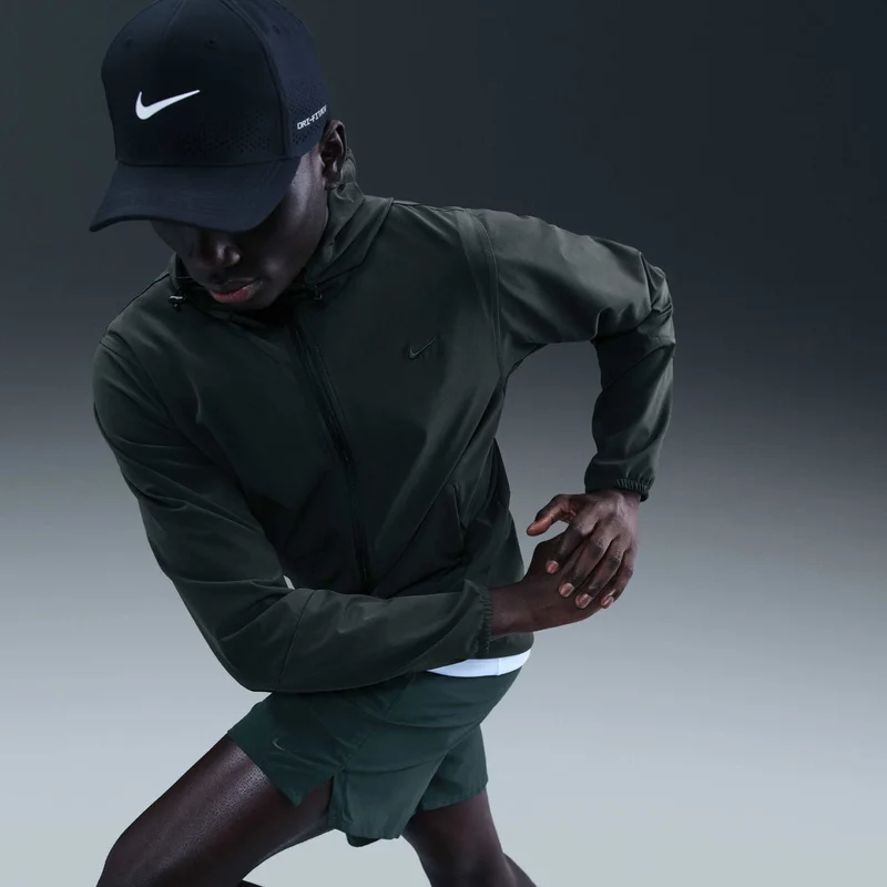 Nike Green Men's Unlimited Water-Repellent Hoodie for Men | Best Price UAE